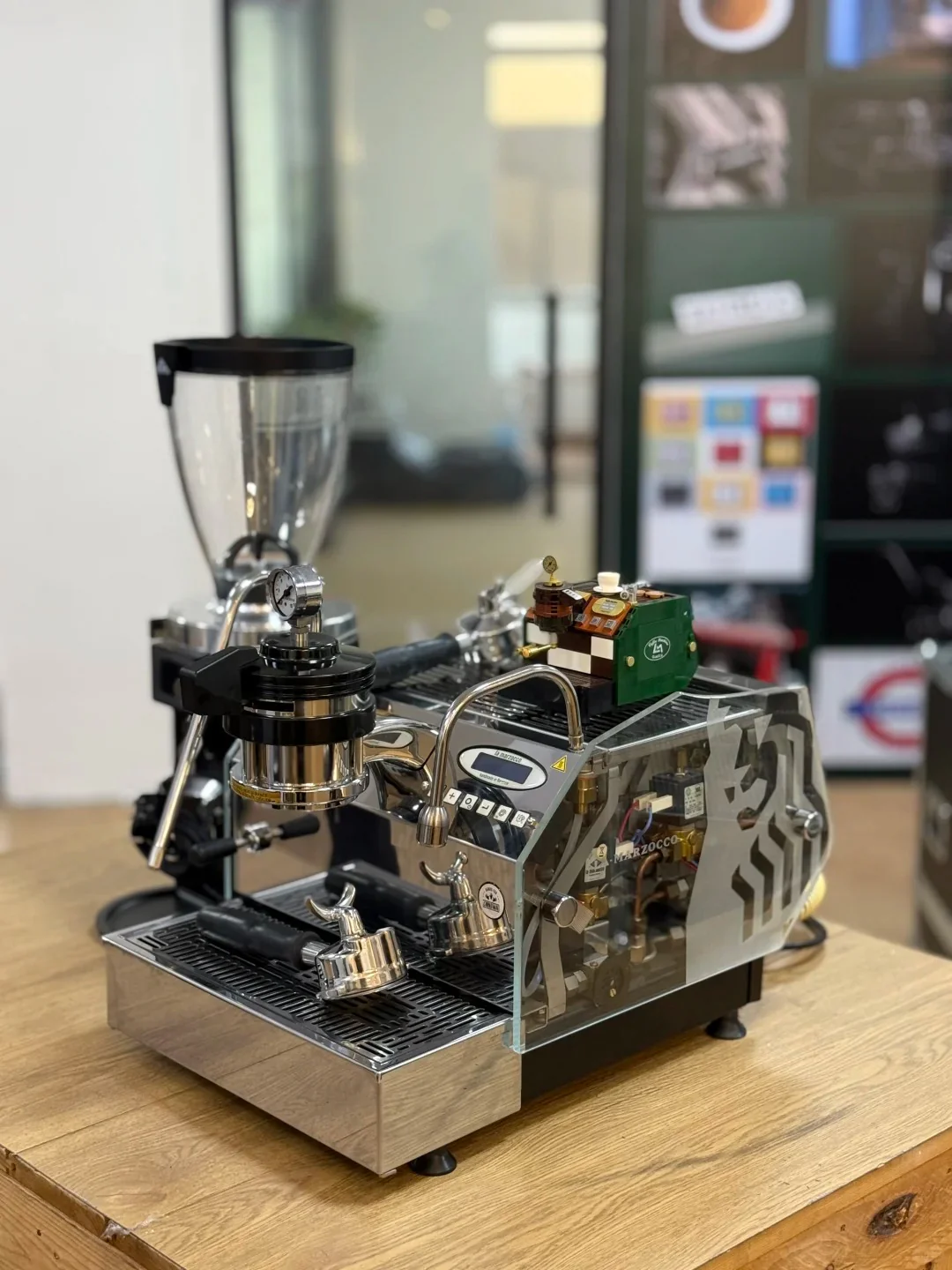 La Marzocco GS3 MP + Mahlkönig E65S Package